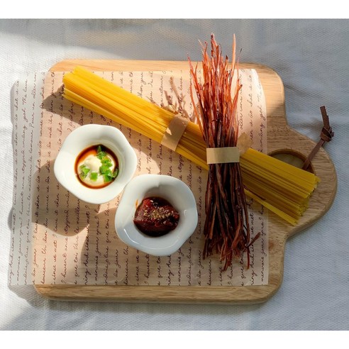 싱싱하고 바삭한 어쩌다마켓의 맥주안주 오징어소면과 오징어귀채