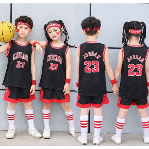 편안한 여름 스포츠 유니폼