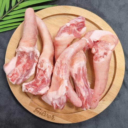 쫄깃함에 빠져드는 마성의 돼지꼬리, 혼술과 캠핑의 품격을 높이다!