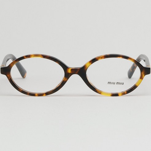 미우미우 VMU01X VAU 1O1: 당신의 개성을 완성하는 리가드 감성 호피 오벌 뿔테