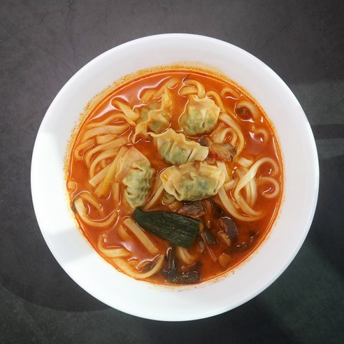 쌀의 순수함으로 빚은 건강한 글루텐프리 쌀칼국수