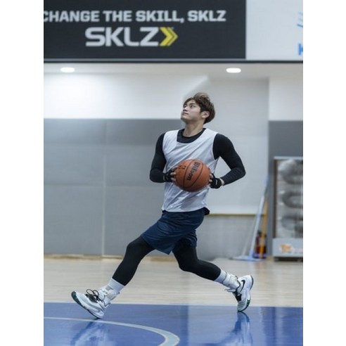 양면으로 활용할 수 있는 빅사이즈 농구복