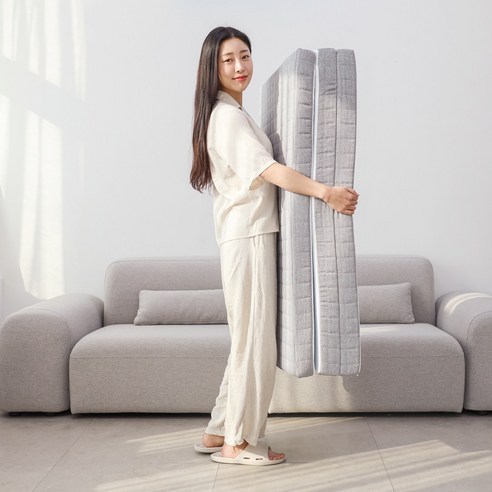 탄탄함, 편리함, 그리고 합리적인 가격: 아라홈 3단 접이식 매트리스, 숙면의 시작