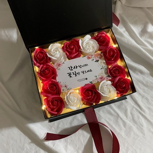 [프렌치로즈]추석 용돈선물 돈뽑는 용돈박스 LED 시크릿커버, 레드 믹스, 1개