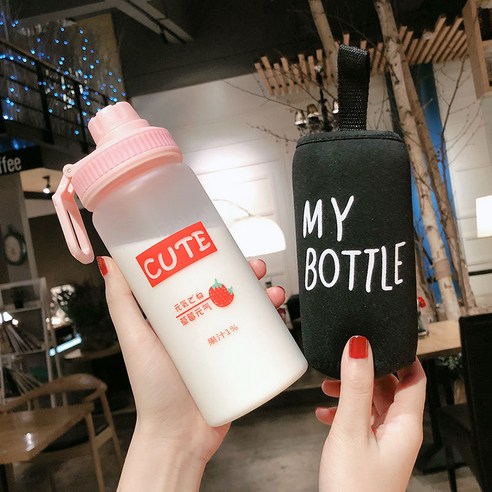 [LM] 500ml 플라스틱 물병 투명/반투명 병 귀여운 물병 카톤 딸기 물병 전화 스탠드 휴대용, 23_500ml