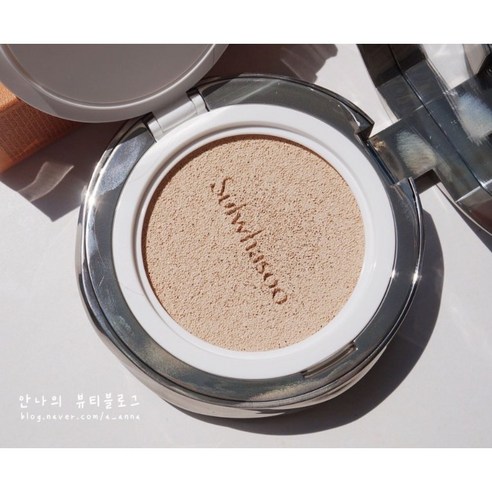 촉촉함으로 피어나는 완벽한 피부, 설화수 쿠션 퍼펙팅 에어리