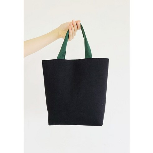 세련된 디자인 럭키트리 블랙 손가방 가벼운 가방 에코백 보조가방 외출가방 데일리 가방 에코가방 스타벅스 가방