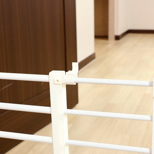 반려견의 안전과 편리함을 위한 혁신적인 안전문