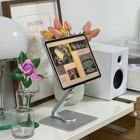 창작의 날개를 펼치다: 이코노미쿠스 각도조절 휴대용 태블릿 거치대로 더 편안하고 효율적인 디지털 라이프를 경험하세요.