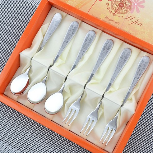 훈민정음의 숨결이 깃든, 섬세한 아름다움으로 티타임을 완성하세요.