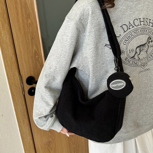 잇츠타임 가벼운 코듀로이 가방 크로스백 파우치키링 포함