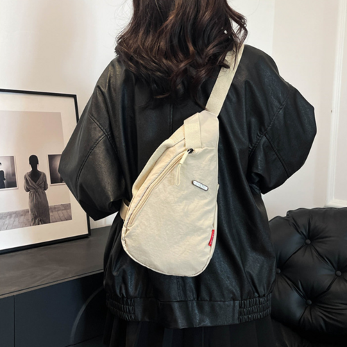 피디씨공감 남녀공용 깔끔 디자인 초경량 데일리 슬링백