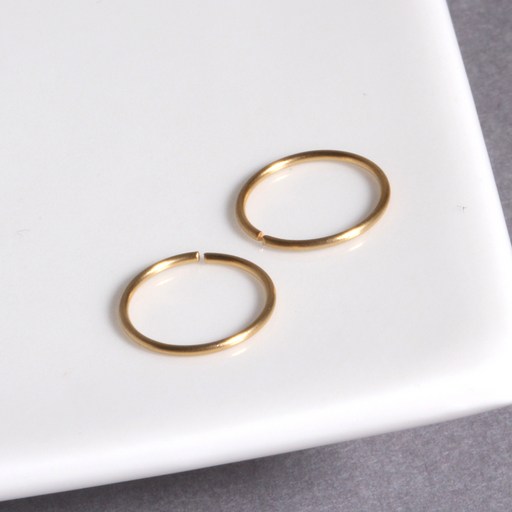젤루나 써지컬 초슬림 심플 기본 논볼링 링귀걸이 10 x 0.8 mm P-18 2p