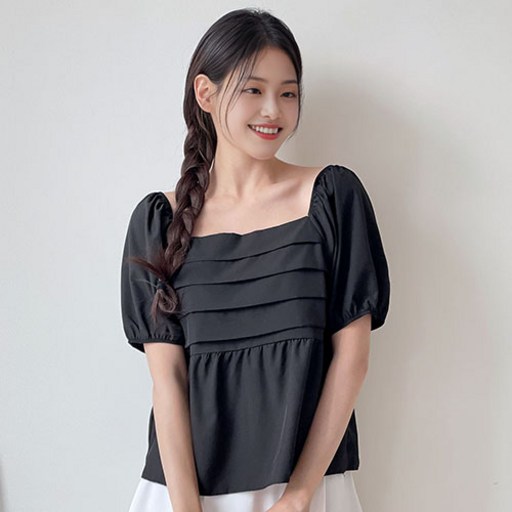 NOIRIVE 스퀘어넥 퍼프 블라우스 (블랙)