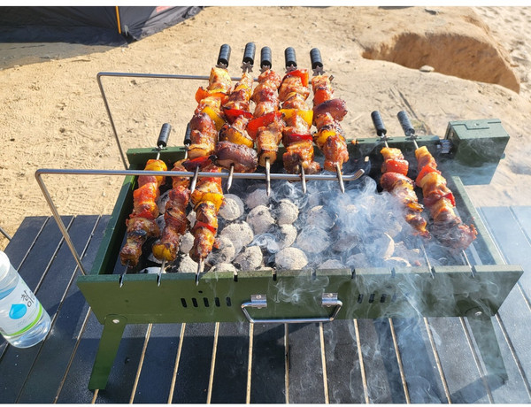 [국내생산]2025 NEW 프리미엄 쉴그릴 캠핌용 휴대용 자동 회전꼬치 그릴 기계, 1개