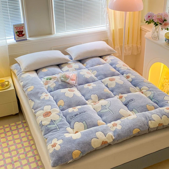 [시즌오프] Cozy Aura 우류 극세사 매트리스 토퍼 요 매트 바닥이불, 플라워