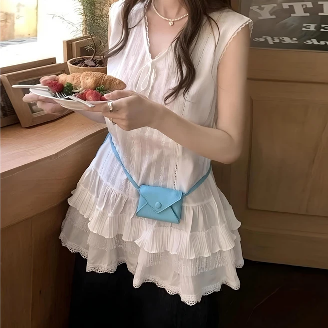 러블리한 레이스 프릴 레이어드 민소매 나시 블라우스