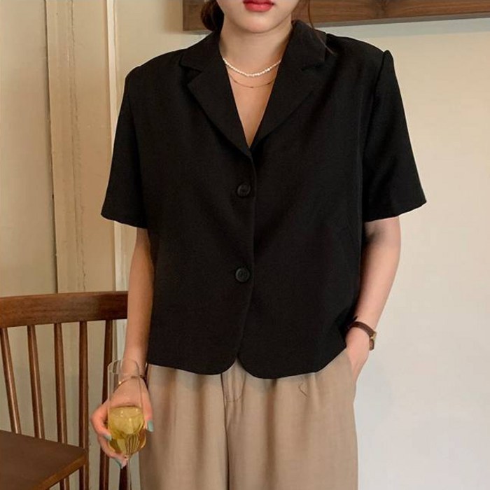 비비에모 여성용 미니멀 포켓 투버튼 데일리 반팔 자켓 03362 대표 이미지 - 여자 여름 정장 추천