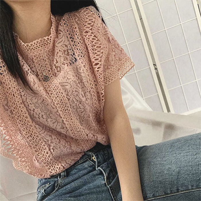 이노뱅크 펀칭 레이스 반팔 라운드넥 블라우스 INO058A 대표 이미지 - 반팔 블라우스 추천