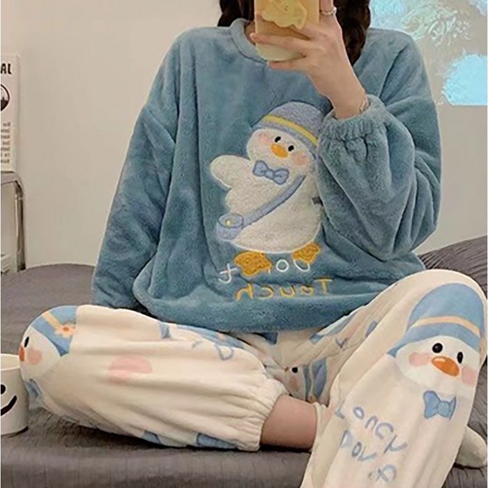 따뜻한 귀여운 캐릭터 겨울 극세사 수면 잠옷 세트 파자마 투피스 대표 이미지 - 귀여운 잠옷 추천