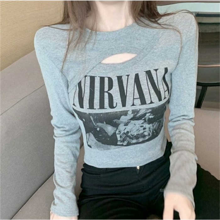 besteffie 여성용 긴소매 크롭 티셔츠 레터링 프린트 가슴 트임 디자인 봄 가을 캐주얼 스트릿패션 K72