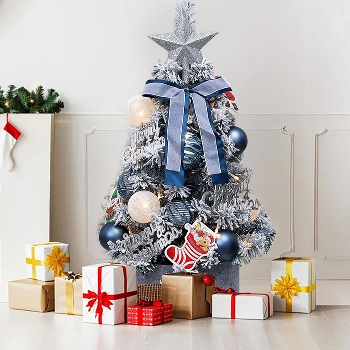 화려하고 풍성한 미니 크리스마스트리, 원터치 조작, 받침대 포함, LED 조명, 다양한 정교한 장식품이 함께 제공되어 거실, 식당, 호텔 등 다양한 장소에 적합합니다,120cm