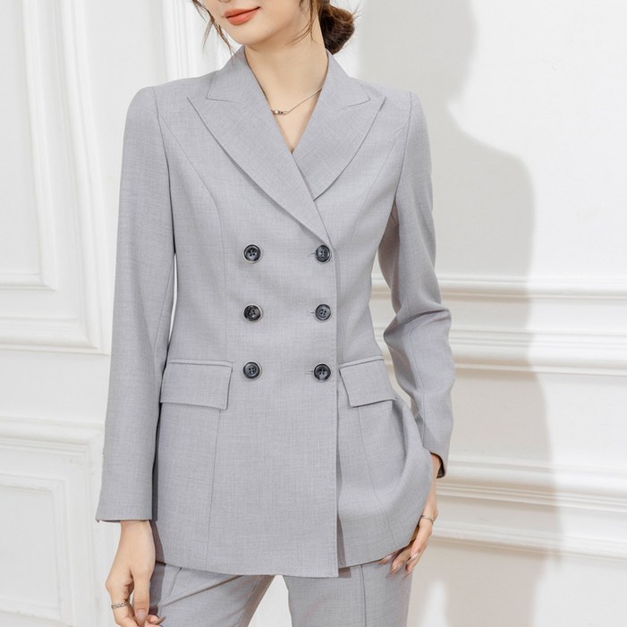 소프트 그레이 클래식 더블 수트 세트 루즈핏 피크드카라 커리어 여성정장