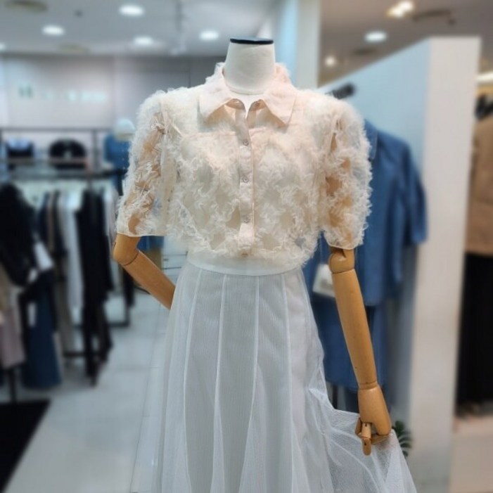 잇미샤 잇미샤 레이스크롭블라우스(ITP7YBL720)