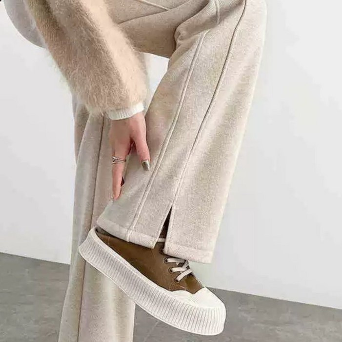 오스틱니 2025 신상 여성용 초특가 가을겨울용 기모 슬림핏 와이드 팬츠 오스틱니 2025 신상 여성용 초특가 가을겨울용 기모 슬림핏 와이드 팬츠