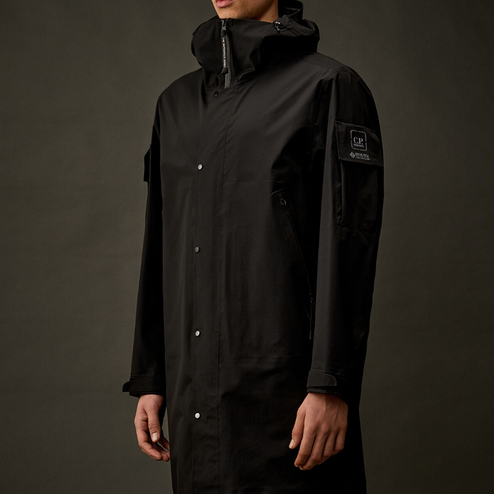 CP컴퍼니 남성용 메트로폴리스 시리즈 GORETEX INFINIUMTM 후드 파카 18CLOW006A110031A 999