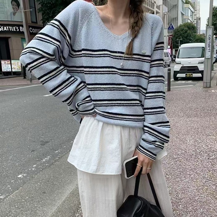 루나걸 여성용 마티 스트라이프 브이넥 니트 L25FKN071713