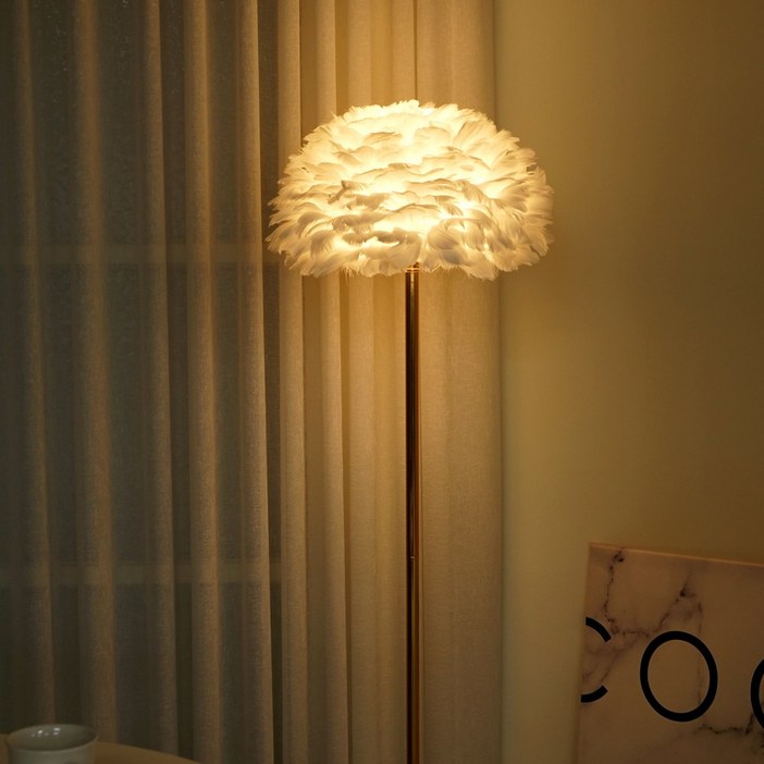 에오스 깃털 장스탠드 플로어 램프 카페 스탠드 조명 무드등 침실 조명