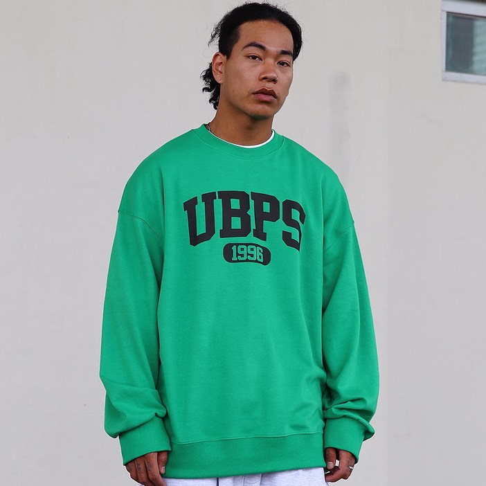 어반플레이어스 폴린 맨투맨(L~2XL)