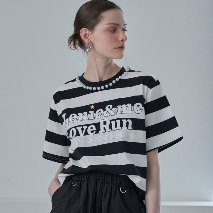 르니앤맥코이 진주 네크라인 스트라이프 티셔츠 MM06TS002FJY
