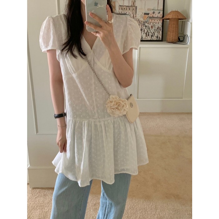 루어스룸 이클립스 여름 반팔 셔링 펀칭 플라워 자수 아일렛 레이스 미니 원피스 아이보리