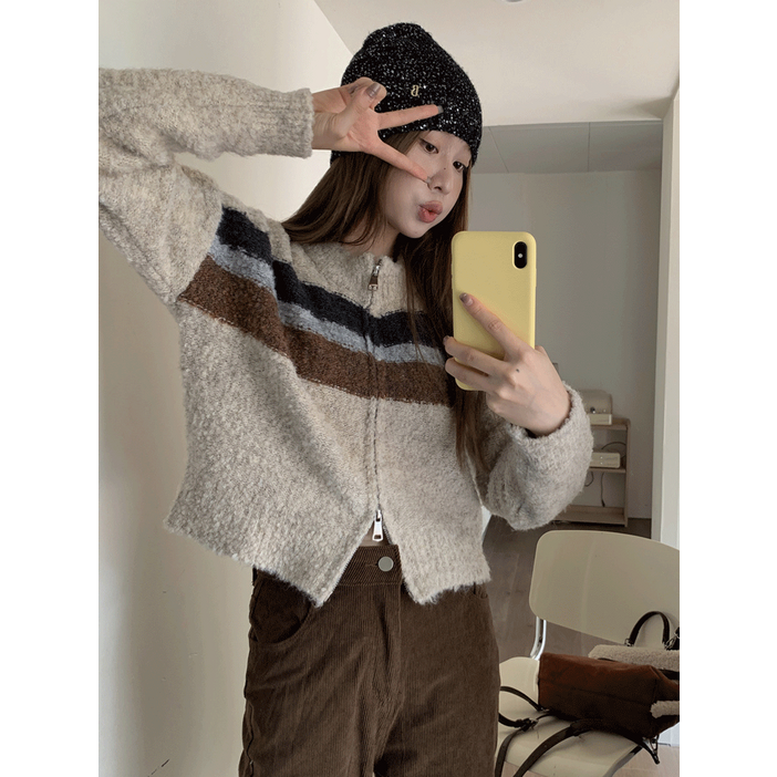 클루 투웨이 니트 집업