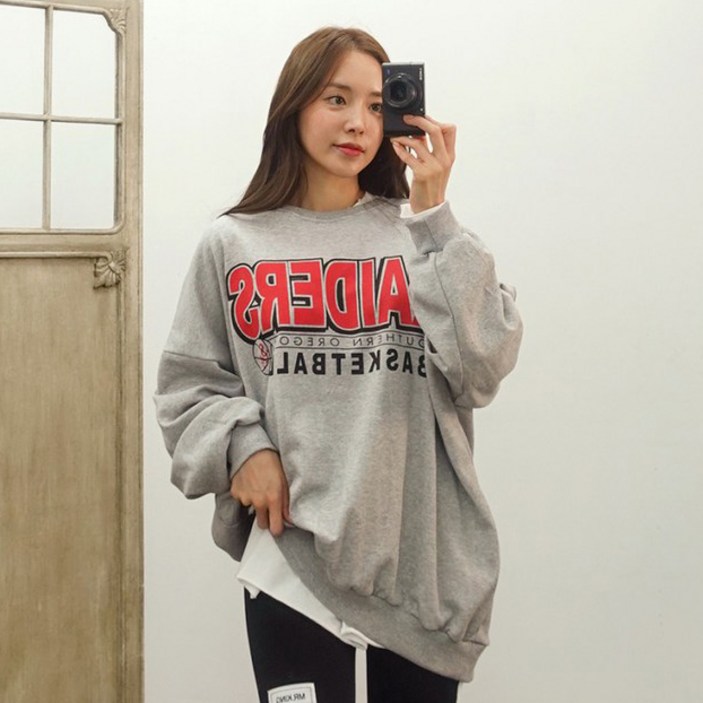 레이더 프린팅 긴팔 오버핏 맨투맨 롱티셔츠