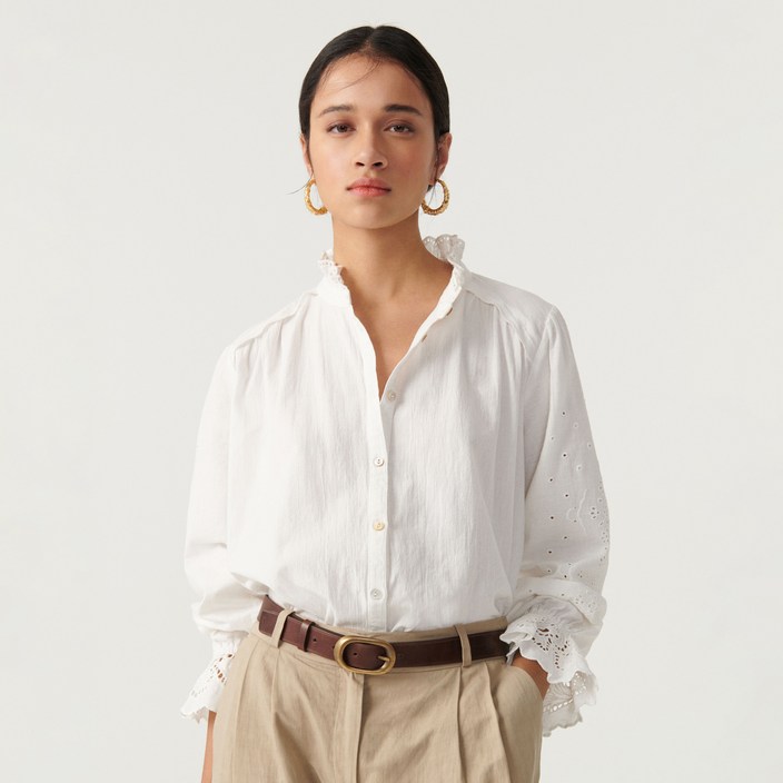 바앤쉬 펀칭 배색 리넨 혼방 긴팔 블라우스