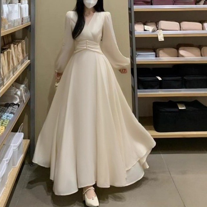 쁘띠꼬모 여성 쉬폰 A라인 맥시 원피스 V넥 핀턱 버튼 허리라인 HLD5100918