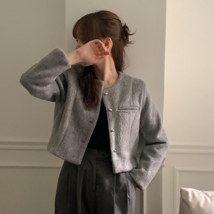 여성용 노펠 하객룩 라운드넥 세미크롭 긴팔 울자켓