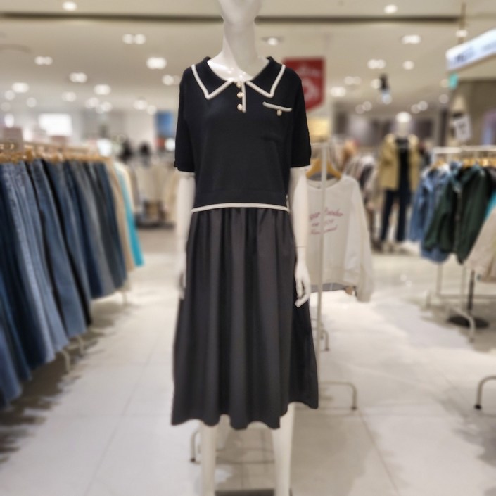 데이텀 줄배색 우븐믹스 니트원피스 DAOW25431