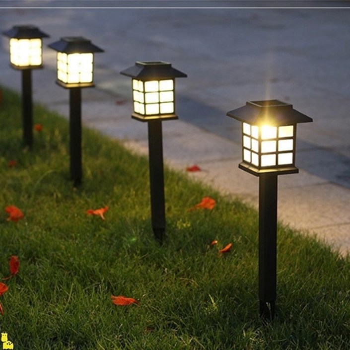 CKLIVING  태양열 야외 조명 정원등 잔디등 LED 8개