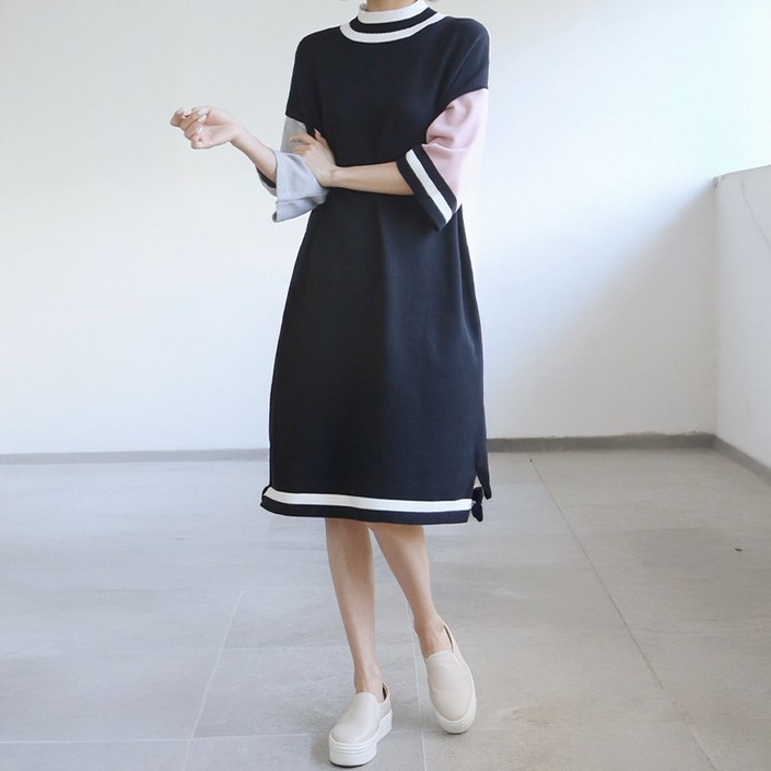 프롬미스 모리 배색 니트 원피스