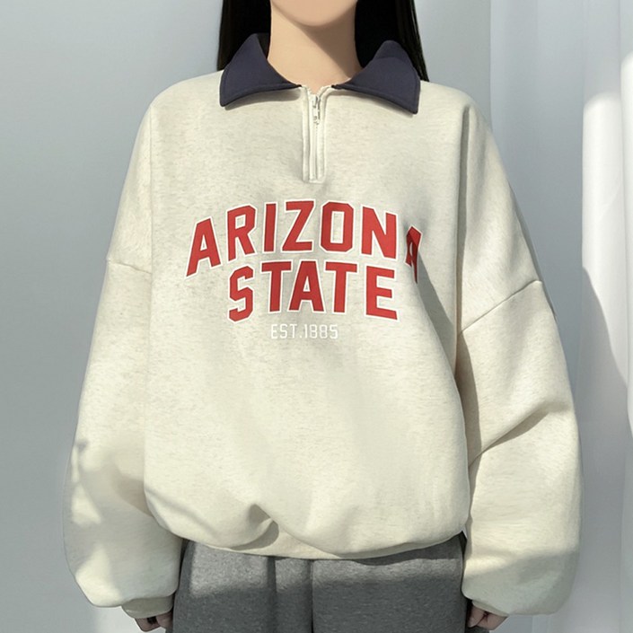 티데일리 남녀공용 테이트 레터링 오버핏 반집업 배색 카라 기모 맨투맨