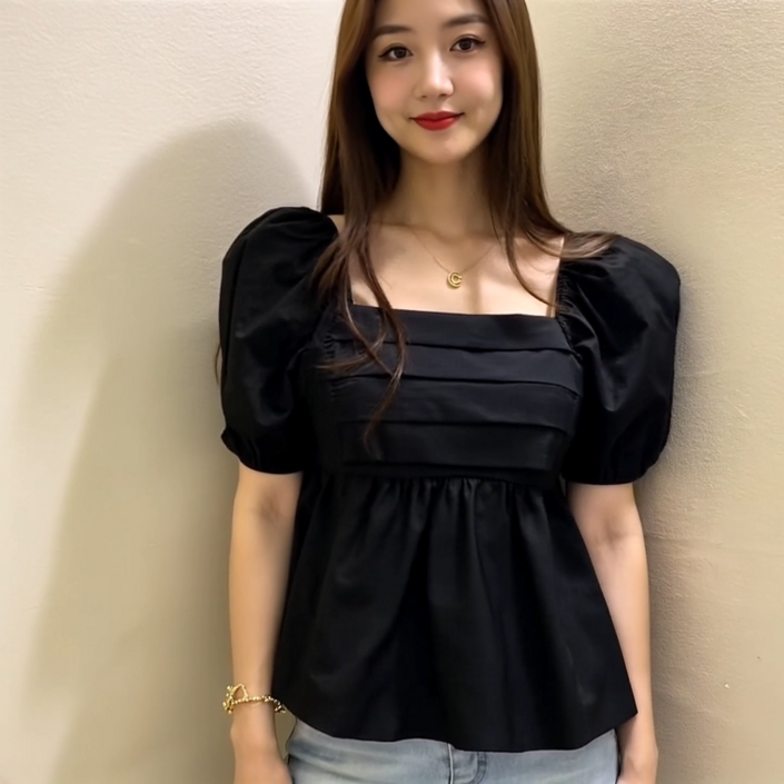 NOIRIVE 스퀘어넥 퍼프 블라우스 블랙