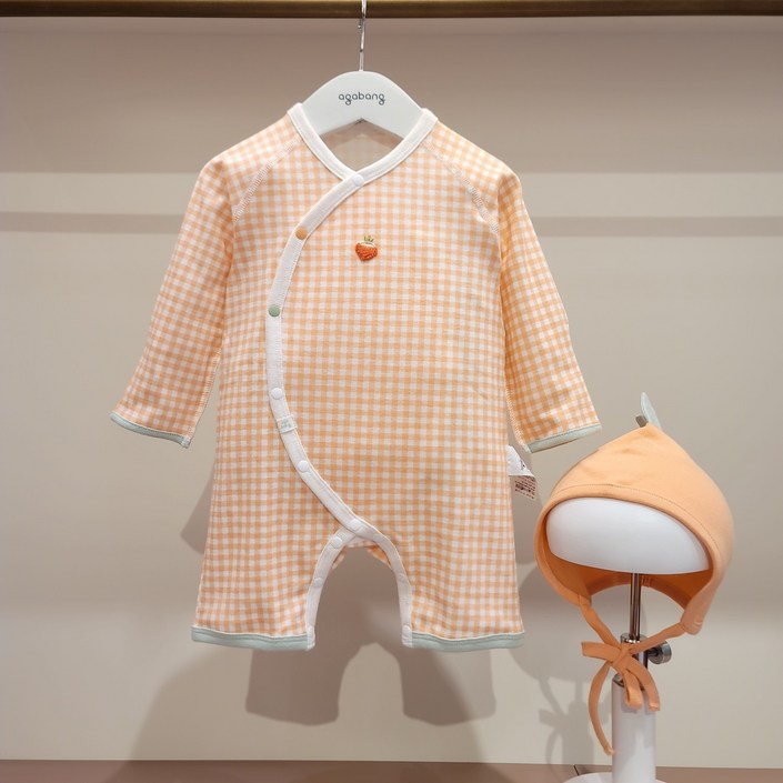 아가방강남점 체크패턴에 깜찍한 배내우주 모자세트최대 3개월까지 착용가능안심무형광 면 100