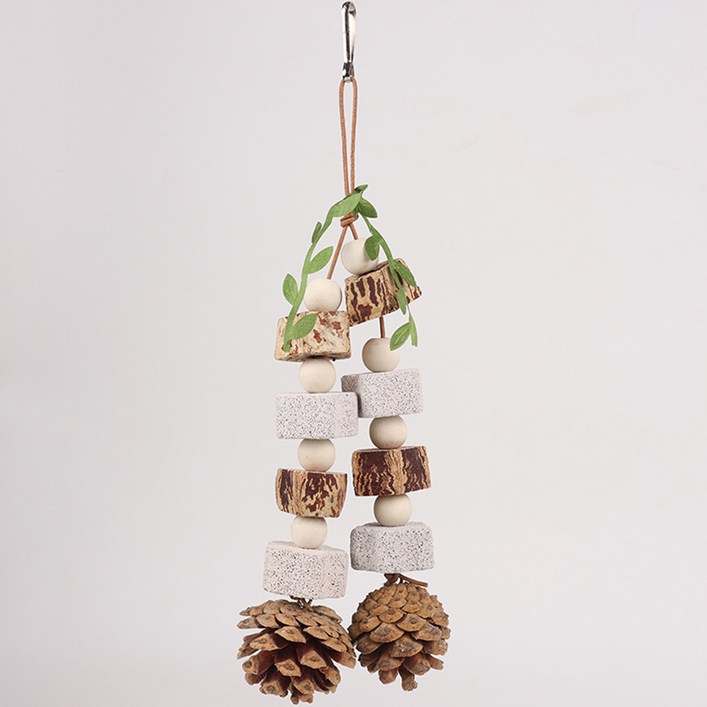 칠시 앵무새 솔방울 오징어뼈 장난감