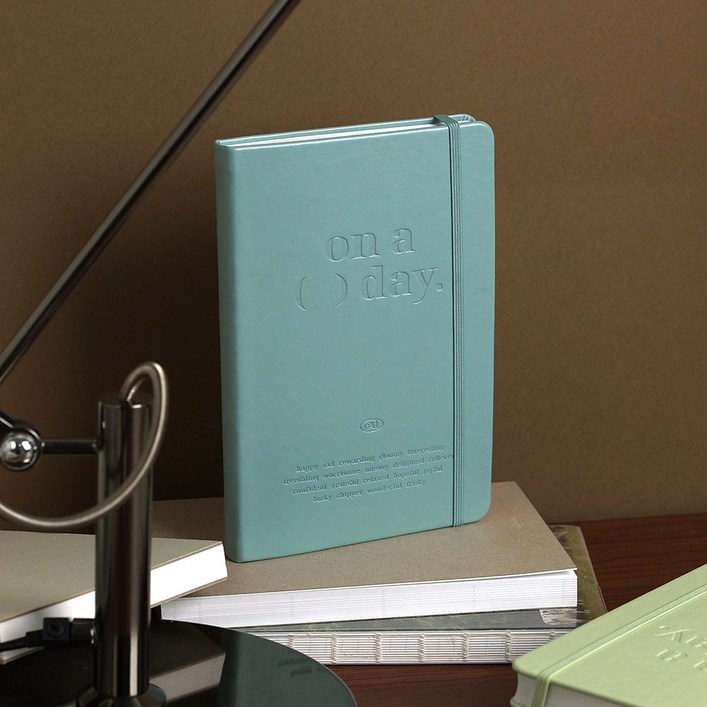 2026 온어데이 다이어리 위클리 양장 다이어리 날짜형 일기장 26년 업무용 회사 미니 다이어리