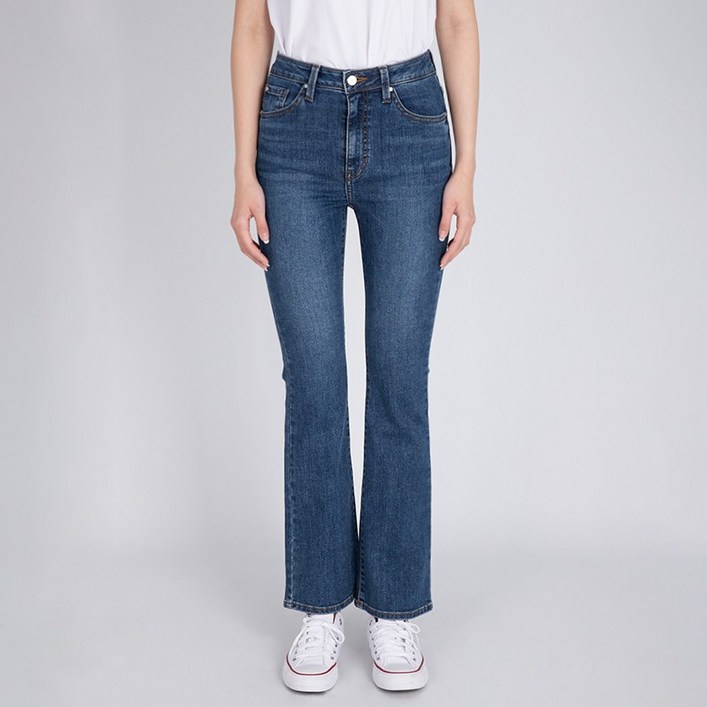 게스 여성 청바지 베이직 슬림 부츠컷 YN1D0052 M