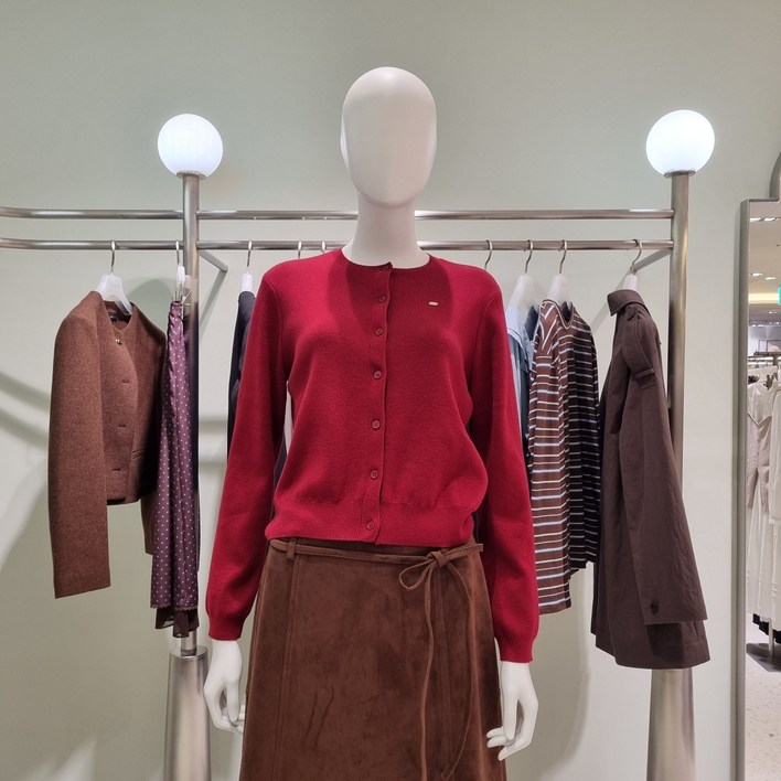 AK플라자 올리브데올리브 올리브데올리브 금속로고라운드넥니트가디건 OK5AD818